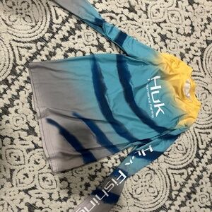 Huk youth large fishing shirt